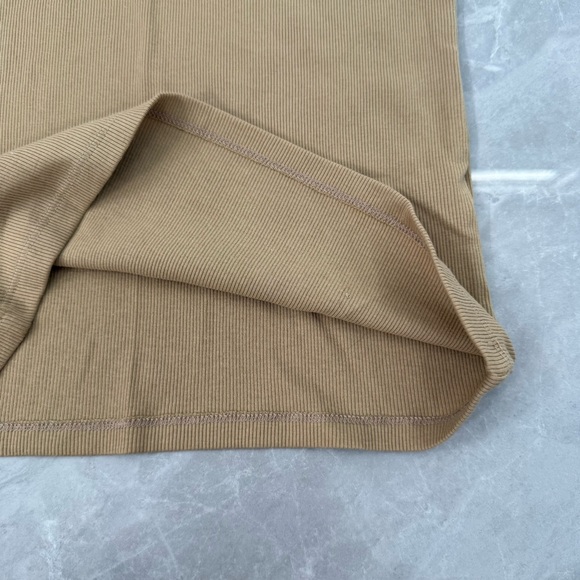 Women’s Banana Republic Ribbed Scoop Neck Tank Top Basic Base Layer Size Small - Picture 7 of 14